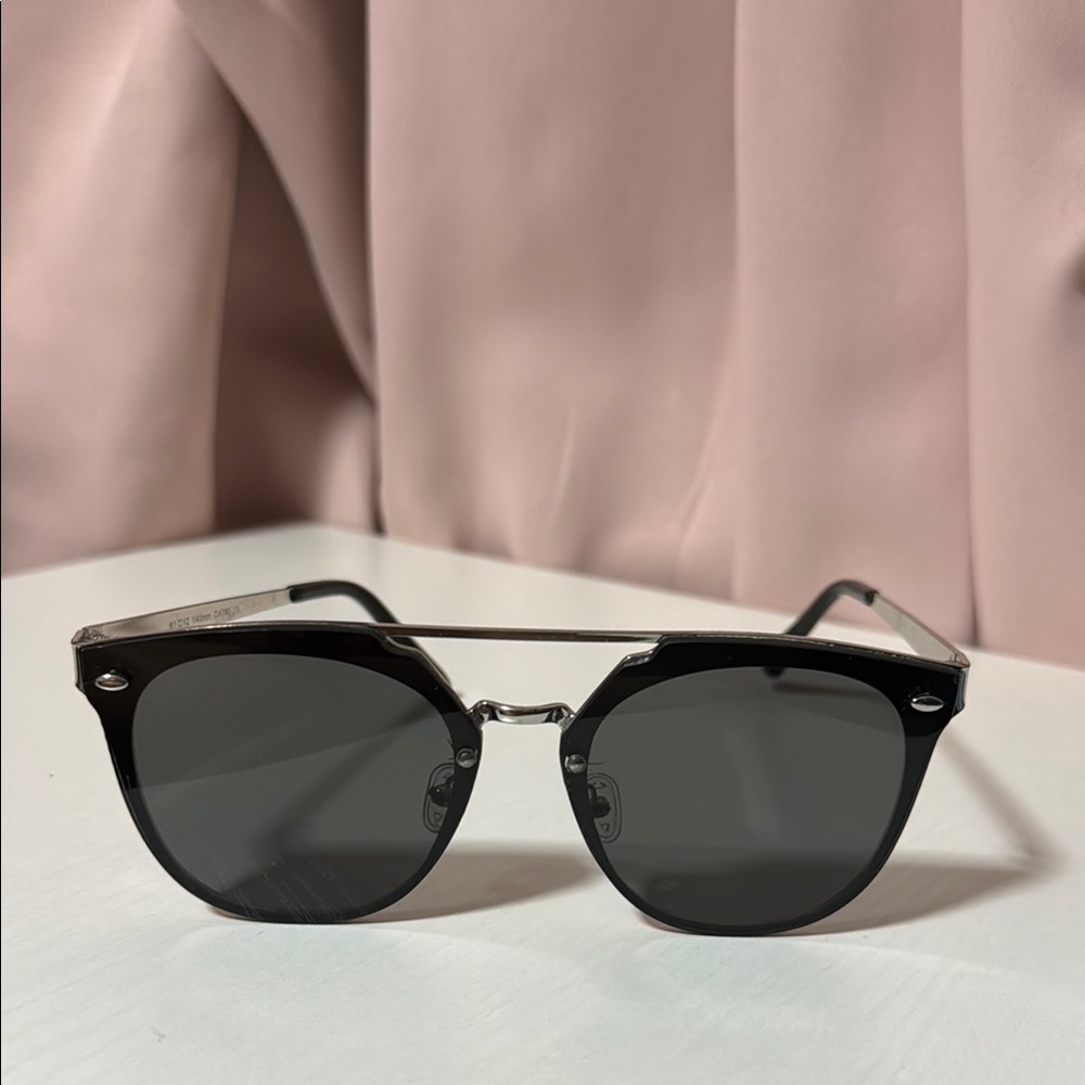 Stylish Black Sunglasses